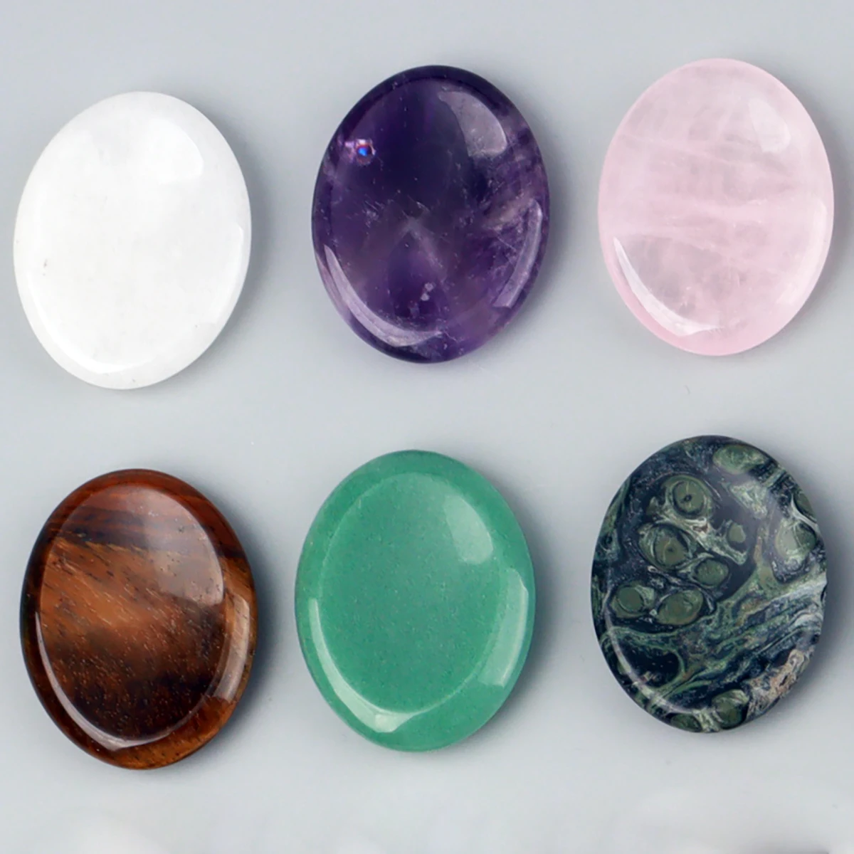 حجر كف الشاكرا من اليشم - حجر تأمل من الكوارتز الطبيعي - الصورة 4